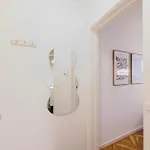 Апартаменты Stunning By The Lakes
