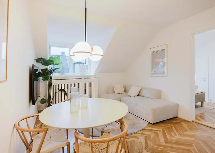 Stunning By The Lakes København